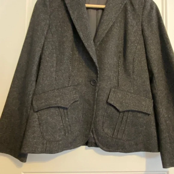 Patrick Gerald Wool Woman Jacket - Picture 4 of 8